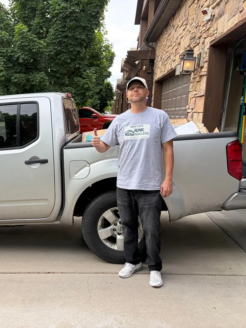Jeremy by the Salt City Junk Haulers truck